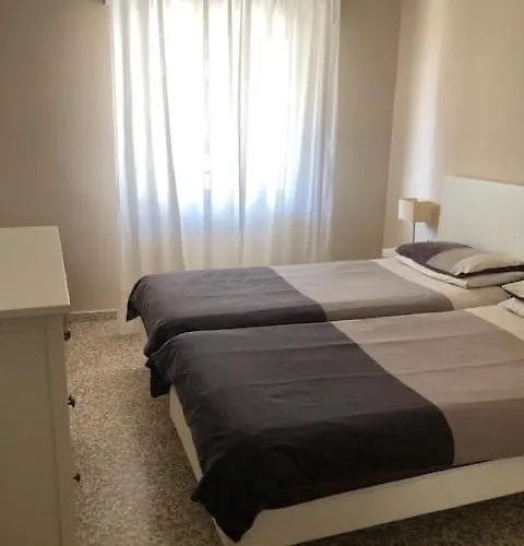 Beautiful 1 Bedroom 4g